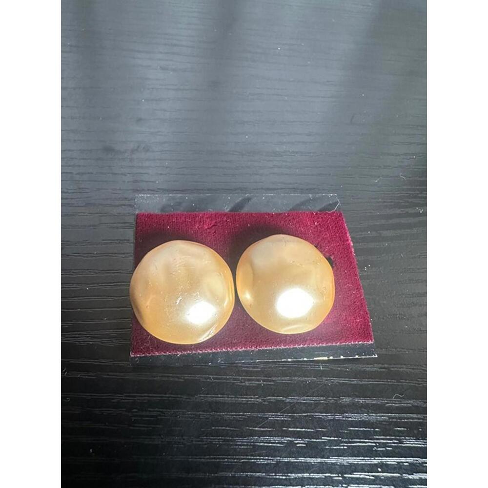 Vintage Chunky Gold Dome Clip-On Earrings – Bold Retro Statement